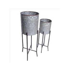 Macetas de metal galvanizado con patas de horquilla Juego de macetas de flores elevadas decorativas para uso en interiores y exteriores - Product Image 5