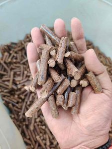 Pellets de madera de calidad de ventas a la venta/Pellets de madera de abeto, pino, haya en bolsas de 15kg - Product Image 6