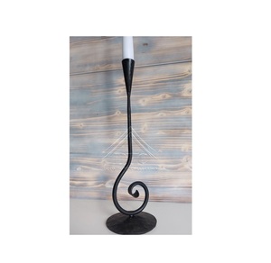 Bougeoir en fer minimaliste mais élégant avec un contemporain pour l'esthétique de la maison moderne, la décoration de bureau et les paramètres de vacances - Product Image 4