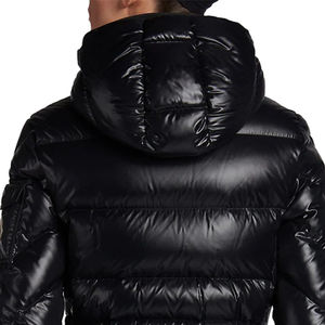 Veste matelassée personnalisée pour homme avec logo sur le devant - Imperméable et coupe-vent - Product Image 3