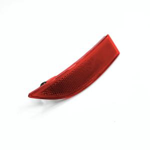 265600427R 26560-0427R Reflector de Parachoques Trasero Derecho para Dacia Sandero II Logan II - Product Image 1