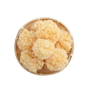 Tremella Fuciformis Seca de Alta Calidad, Hongo Oreja de Plata, Hongo Gelatina Blanco Cultivado, Entero, Comercializado Globalmente, Crudo, Mejor Precio - Product Image 4