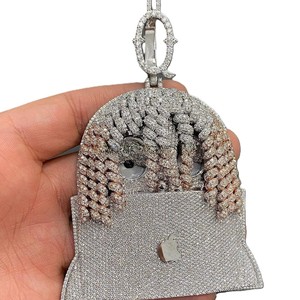 Pendentif en diamant Hip Hop Moissanite plaqué or jaune 14 carats personnalisable avec clarté VVS améliorée bijouterie fine breloques au design personnalisé - Product Image 6