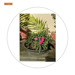 Customized Metal Garden <b>Planter</b> Pots with Unique Design Indoor/Outdoor Home Usage Made in India for Floor Decoration Planting - Product Image 2