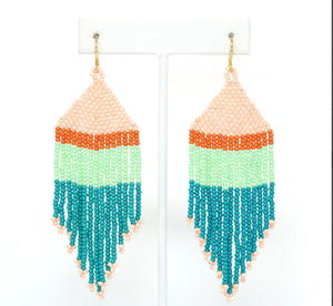 Pendientes de flecos con cuentas de calidad premium - Dorados - Largos - Product Image 2