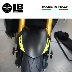 Adesivo Protettivo 3D Personalizzato Giallo FLUO per Parafango, Adesivi per Serbatoio Moto Compatibili con Suzuki GSX-S 2021-23 - Product Image 3