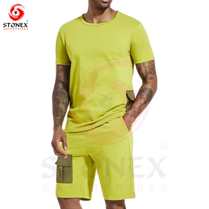 เซ็ตชุดวอร์มกางเกงขาสั้นสองชิ้นสำหรับผู้ชายชุดวอร์มเล่นกีฬาทำจากโพลีเอสเตอร์ออกแบบได้ตามต้องการสำหรับฤดูร้อน2024 - Product Image 1