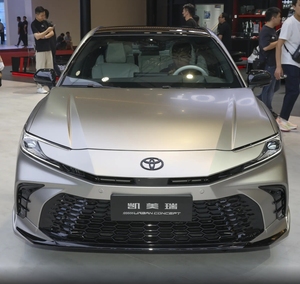 2.5hg รถแฝดแบบไฮบริด E-CVT อัตโนมัติ - Product Image 1