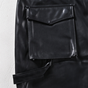 Pu Faux Leather Cargo Pants Calavera en relieve Color personalizado Y2K Streetwear Pantalones de cuero para hombres - Product Image 5