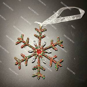 Hermosos Adornos Navideños de Terciopelo con Cuentas Hechos a Mano para la Temporada Festiva, 50 Piezas de Decoraciones Colgantes Multicolores de 4 Pulgadas para las Fiestas - Product Image 1