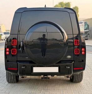 Kit Paraurti Anteriore Usato 2023 Land Rover Defender 130 X-Dynamic SE - Ricambi Universali per Aggiornamento e Modifica del Contorno Anteriore |   Esportazione - Product Image 6
