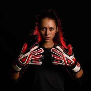 Guantes de portero de cuero Premium de alta calidad personalizables ajuste personalizado al por mayor agarre de látex de fútbol impermeable dedo completo - Product Image 2