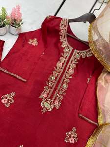 Traje de fiesta tradicional para mujer, colección de Chinon, Top DE TRABAJO bordado de secuencia pesada y Palazzo de trabajo de encaje con Dupatta - Product Image 5