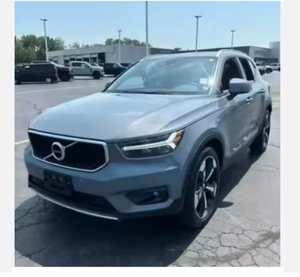 Volv--o XC40 T5 Momentum 2022 Certifié d'occasion 2.0L I4 16V GDI DOHC Turbo Boîte automatique à 8 vitesses - Product Image 1