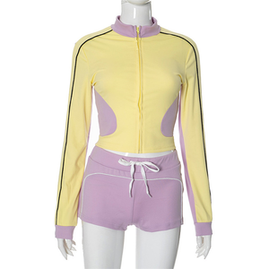 Conjuntos de pantalones cortos de tendencia 2025 para mujer, conjuntos cortos de manga larga de Yoga personalizados de dos piezas para mujer - Product Image 5