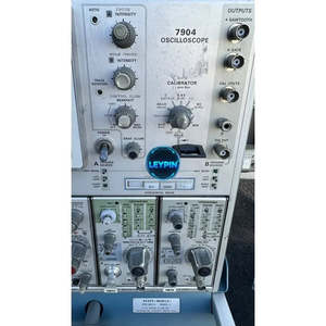 Oscilloscope numérique Tektronix 7904 avec modules 7A26 7A13 7b71 7B70 Garantie 1 an - Product Image 3