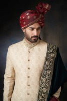 Sherwani long traditionnel fait main de haute qualité pour homme, idéal pour les mariages et les fêtes d'hiver, lavable en machine, tissu personnalisable