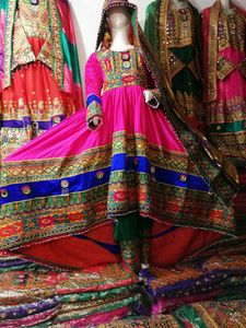 Vestido Afgano Kuchi para Mujer, Traje Salwar Kameez, Estilo Indio Pakistaní, Diseñado para Eid, Bodas y Fiestas, Hecho en Afganistán - Product Image 2