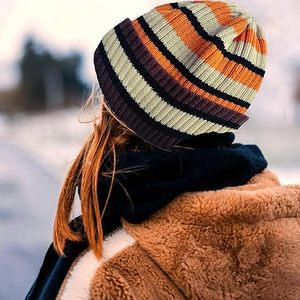 Gorros rusos de moda para hombre, gorro de cubo cálido para Otoño e Invierno para mujer, gorros acanalados a cuadros, gorro con puños de punto forrado de estilo coreano - Product Image 2