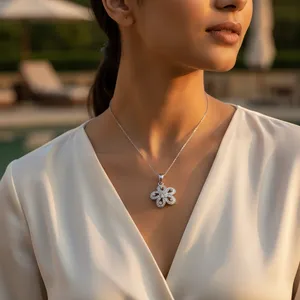 Collier pendentif fleur en argent 925 avec pavé de diamants, bijoux élégants, charmes - Product Image 1
