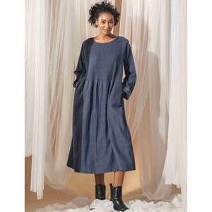 Vestido RAKA de Algodón Tejido a Mano - Azul Denim Casual, Largo hasta la Rodilla, Estampado Floral, Transpirable, Sostenible, Tallas S/M/L, Volantes Caídos, Completo - Product Image 1