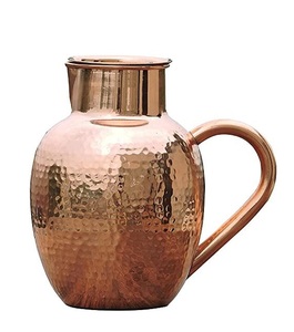 เหยือกทองแดงบริสุทธิ์พร้อมดีไซน์แบบตอกสไตล์ surahi เหยือกน้ำและน้ำผลไม้คุณภาพพรีเมียมพร้อมภาชนะใส่เครื่องดื่มเคลือบเงา - Product Image 4