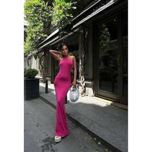 Vestido Maxi de Satén con Cuello Halter Transpirable y Diseño sin Espalda, Cintura Natural - Product Image 3