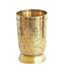 Tendance Design Meilleure Qualité Verre En Laiton Vente Chaude Et En Verre En Métal En Gros Utilisation Pour La Maison Hôtel Et Restaurant. - Product Image 1