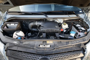 USADO, LISTO PARA CONDUCIR |   CONDUCCIÓN IZQUIERDA |   Volante a la derecha |   Mercedes-Benz Sprinter 2500 Sync Van Sunstone 2018 - Product Image 6