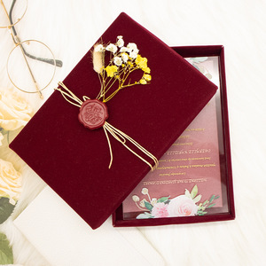 Boîtes en velours bourgogne personnalisées pour 15 ans Quinceanera Sweet 16 cartes d'invitation en acrylique Invitations de mariage en boîte - Product Image 3