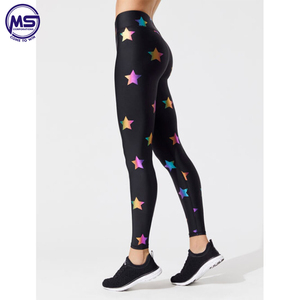 Vêtements de sport personnalisés, nouvelle mode, motif étoiles colorées, imprimé numérique, leggings skinny respirants avec logo taille moyenne, tissu tricoté - Product Image 2