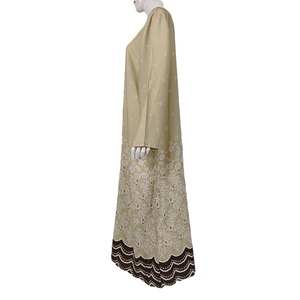 Robe abaya musulmane traditionnelle indonésienne confortable pour femmes vêtements de prière modestes et décontractés pour les activités quotidiennes - Product Image 4