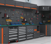 Chariot d'atelier industriel de haute qualité noir et rouge avec armoire à outils, dimensions personnalisables, tiroirs sur mesure pour la réparation