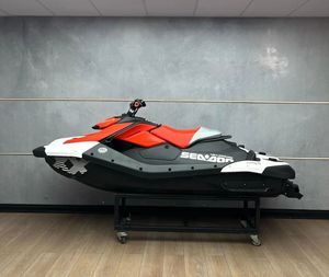 เจ็ทสกีของแท้ ความเร็วสูง เรือส่วนตัว คุณภาพส่งออก - Product Image 4