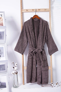 เสื้อคลุมอาบน้ำคอตตอนเนื้อนุ่มหรูหราสีพื้นผ้า100% แห้งเร็วมีซิป780กรัมแขนสั้นบินสำหรับฤดูหนาวทำจากเวียดนาม - Product Image 2