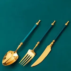 Juego de cubiertos de acero inoxidable con espejo de alta calidad con cabeza dorada mate y Mango Verde forma redonda perfecta para cenar con estilo - Product Image 3