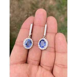 ต่างหูเงินแท้ 925 รูปวงรีประดับแทนซาไนต์ ดีไซน์ทันสมัย สวยงาม - Product Image 3