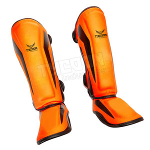 Protège-tibia de meilleure marque privée pour matériel d'entraînement Protège-tibia et cou-de-pied pour adultes avec logo personnalisé - Product Image 1