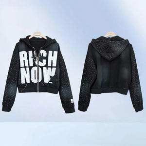 ชุดฮู้ดดี้และกางเกงจ็อกเกอร์ประดับเพชรเทียมสำหรับผู้หญิง ชุดลำลองสุดหรู ผ้าฝ้ายฟลีซ ชุดวอร์ม รับผลิตแบบ OEM ขายส่ง เสื้อผ้าฤดูหนาว - Product Image 3