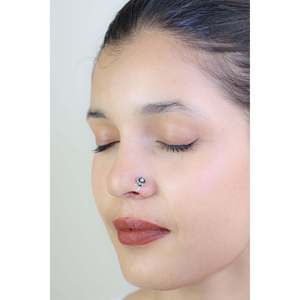 Pendientes de Plata 925 con Clip para la Nariz, Diseño de Flor con Circonita, Estilo Nazakat Little Phool - Product Image 1