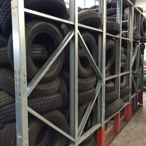 Pneus Radiaux Sans Chambre à Air M+S Usagés 195/65R15 Symbole de Vitesse V avec Garantie de 3 Ans pour Remplacement/Réparation - Vente Mondiale aux Pays-Bas - Product Image 4