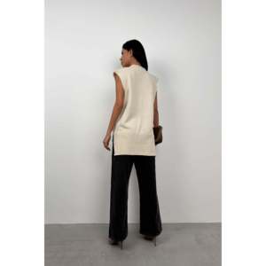 เสื้อสเวตเตอร์โอเวอร์ไซส์ วี ยาคา - สีเบจ - สีเบจ - Product Image 4