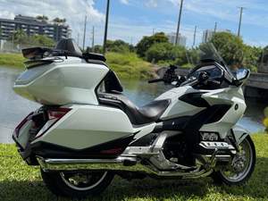 Honda Gold Wing Tour Automática DCT 2018 usada disponible - Product Image 3