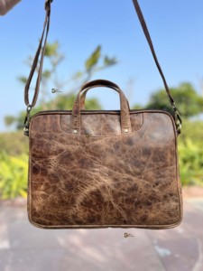 Nouvel arrivage de sac à bandoulière en cuir véritable unisexe de haute qualité multi-usage avec fermeture à glissière Offre Spéciale de style tendance - Product Image 4