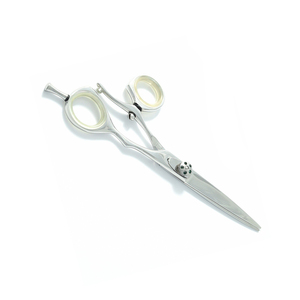 Tijeras de corte de pelo de peluquero de acero inoxidable de la mejor calidad, hoja recta con pulido de acabado de anillo ajustable para peluquería de bebé - Product Image 3