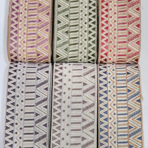 Tissus de dentelle de mariée brodés fantaisie Illusion-couleur paillettes dentelle tissu pour robe - Product Image 1