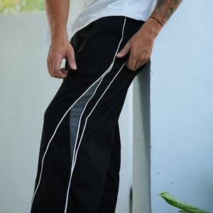 Pantalones Deportivos Casuales para Hombre, Estilo Y2K, Pantalones de Chándal de Nailon, Cortavientos, Holgados, de Pierna Recta, para Correr - Product Image 3