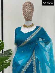 Sari en filet souple avec séquence de codage pour le travail Sari de fantaisie avec dentelle fantaisie avec Codding et Sequnce Work Blouse - Product Image 4