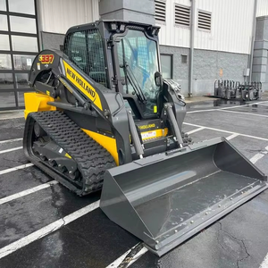 Cargadora de orugas New Holland C337 usada en buen estado, modelo 2025, en venta - Product Image 2