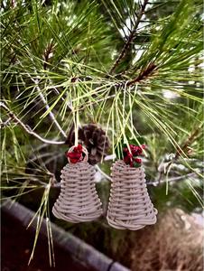 Coloridos adornos navideños y artículos de regalo para el hogar y celebraciones navideñas - Product Image 3